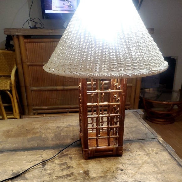 70s style Rattan & wicker lamp, - Picture 3 of 4